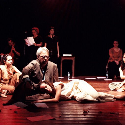 Dudu Sandroni e Ana Luiza Alkimim. Peer Gynt, de Henrik Ibsen (leitura encenada), 2006. Foto: Luiz Henrique Sá.